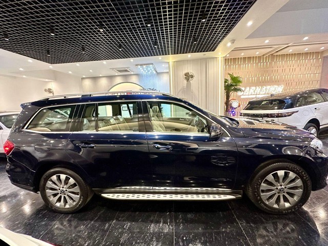 Second-hand 2018 Mercedes-Benz GLS 350d 4MATIC for sale in New Delhi-1