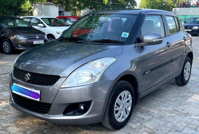 Second-hand 2014 Maruti Swift VXI for sale in Ahmedabad