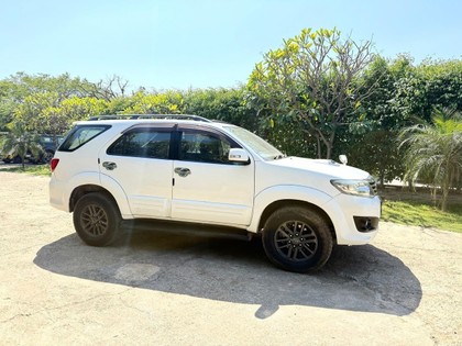Toyota Fortuner 4x2 Manual Second-hand 2013 Toyota Fortuner 4x2 Manual for sale in Zirakpur
