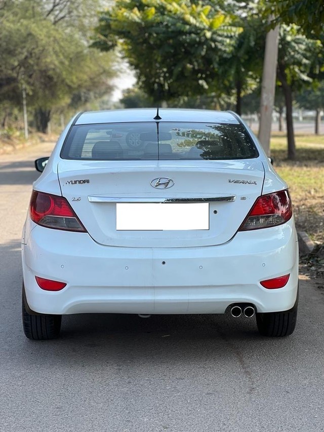 Second-hand 2012 Hyundai Verna SX CRDi AT for sale in Zirakpur