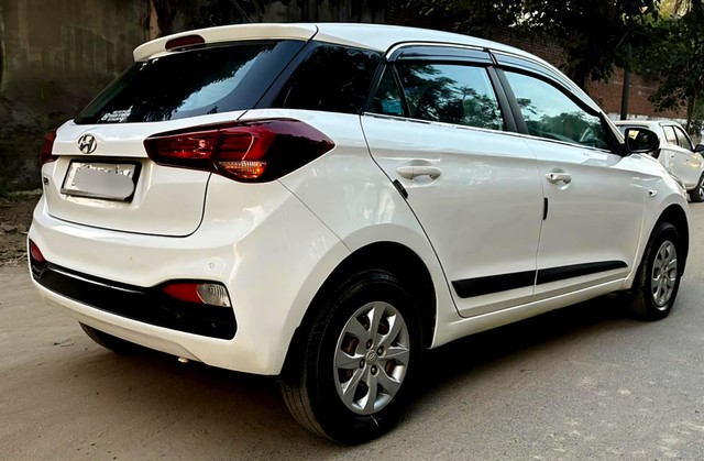 Second-hand 2020 Hyundai i20 Magna BSVI for sale in New Delhi-2