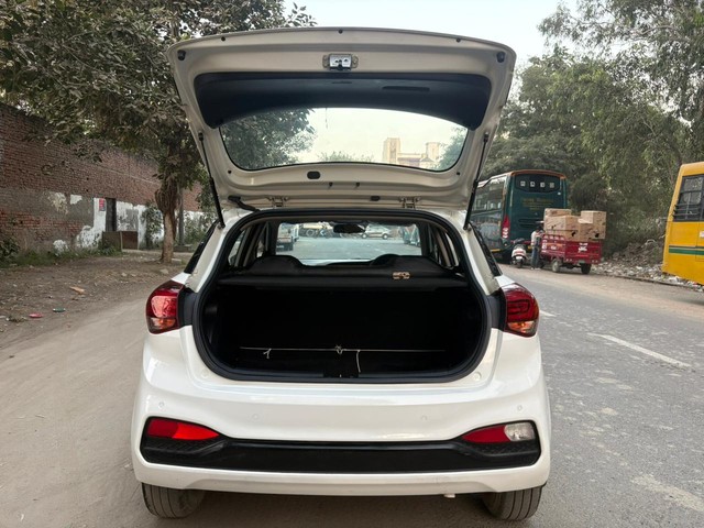 Second-hand 2020 Hyundai i20 Magna BSVI for sale in New Delhi-6