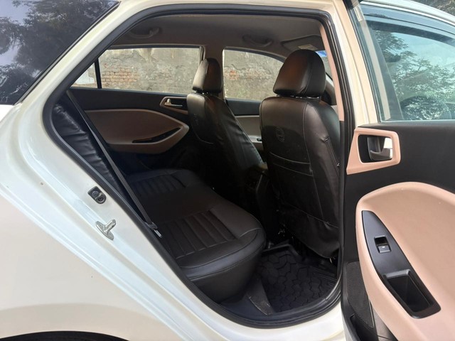 Second-hand 2020 Hyundai i20 Magna BSVI for sale in New Delhi-15