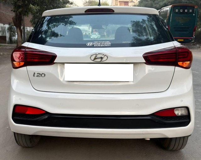 Second-hand 2020 Hyundai i20 Magna BSVI for sale in New Delhi-3