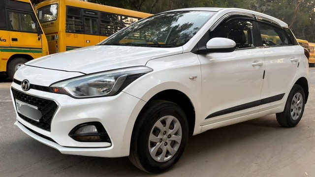 Second-hand 2020 Hyundai i20 Magna BSVI for sale in New Delhi-8