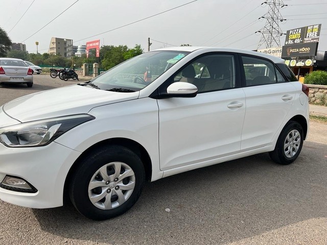 Hyundai i20 Sportz 1.4 CRDi Second-hand 2017 Hyundai i20 Sportz 1.4 CRDi for sale in Zirakpur-3