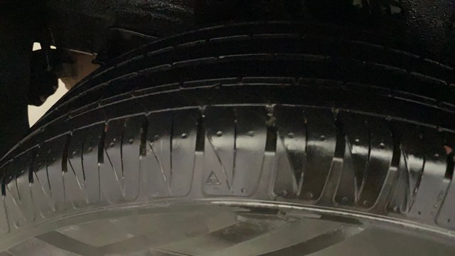 Second-hand 2019 Hyundai Venue SX Turbo BSIV for sale in Kochi-29