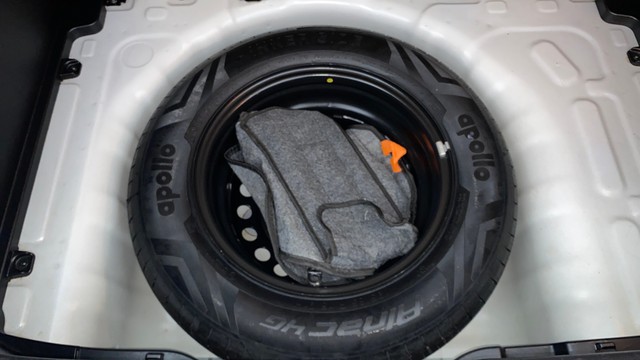 Second-hand 2019 Hyundai Venue SX Turbo BSIV for sale in Kochi-27