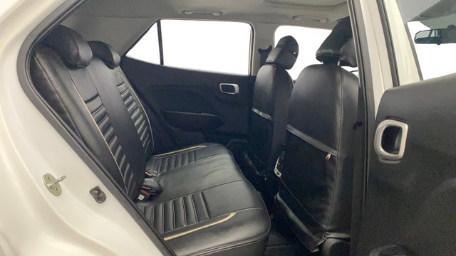 Second-hand 2019 Hyundai Venue SX Turbo BSIV for sale in Kochi-16