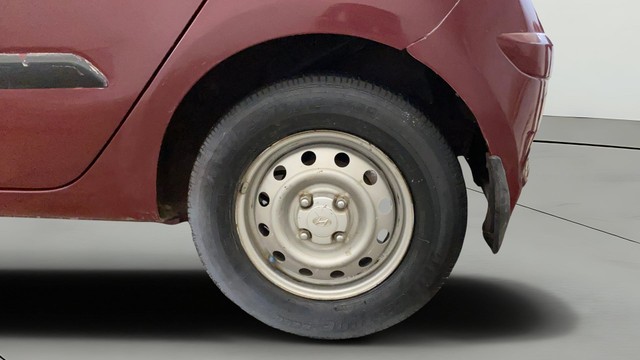 Second-hand 2014 Hyundai i10 Magna 1.1L for sale in Greater Noida-26