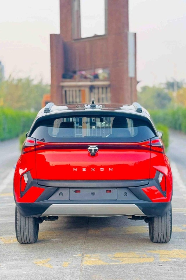 Tata Nexon Fearless Plus DT Diesel Second-hand 2024 Tata Nexon Fearless Plus DT Diesel for sale in Surat-2