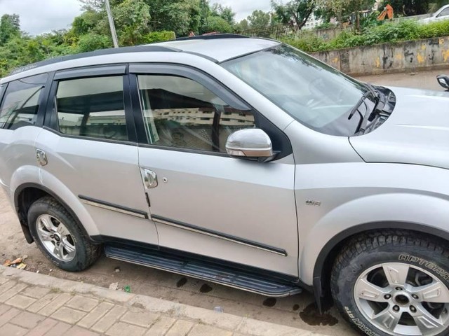 Mahindra XUV500 W8 FWD Second-hand 2012 Mahindra XUV500 W8 FWD for sale in Pune-1