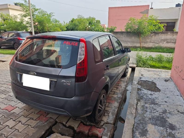 Second-hand 2011 Ford Figo Diesel ZXI for sale in Greater Noida-1