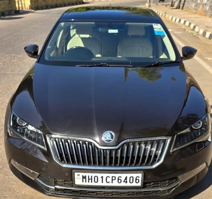 Skoda Superb Style 1.8 TSI AT Second-hand 2017 Skoda Superb Style 1.8 TSI AT for sale in Mumbai