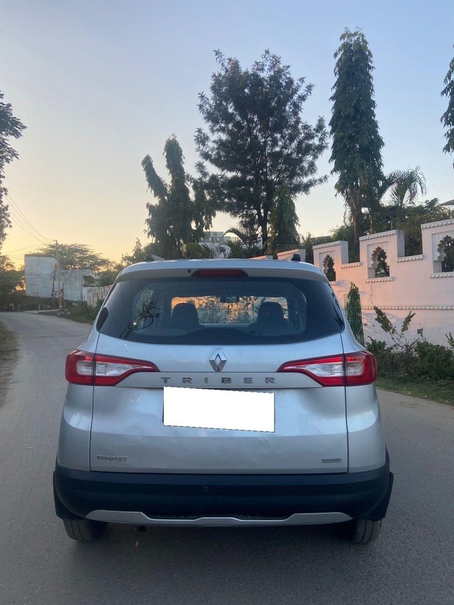 Second-hand 2021 Renault Triber RXT BSVI for sale in Udaipur-1