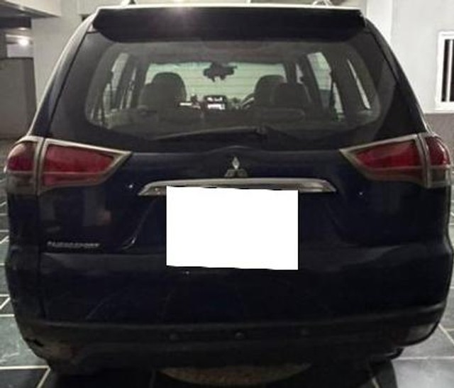 Second-hand 2016 Mitsubishi Pajero Sport 4X2 AT for sale in Morbi-4