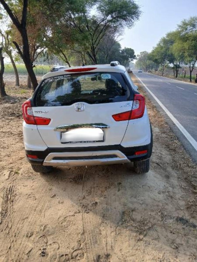 Second-hand 2021 Honda WR-V SV for sale in Agra-1