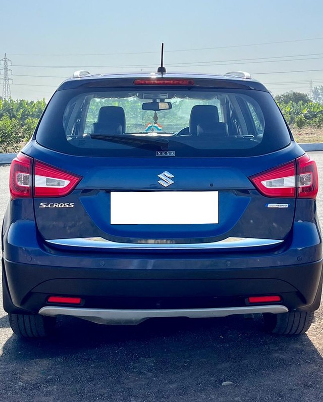 Second-hand 2018 Maruti S Cross Alpha DDiS 200 SH for sale in Surat-1