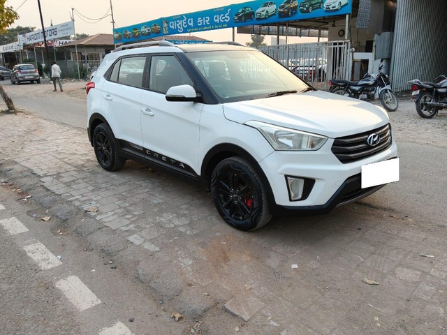 Second-hand 2017 Hyundai Creta 1.4 CRDi S Plus for sale in Surat-0