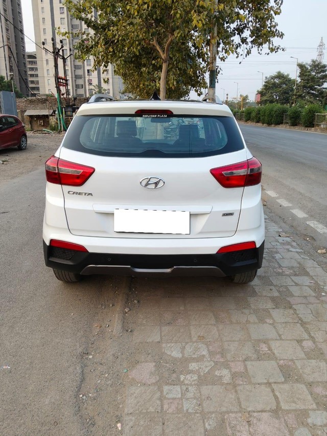 Second-hand 2017 Hyundai Creta 1.4 CRDi S Plus for sale in Surat-1