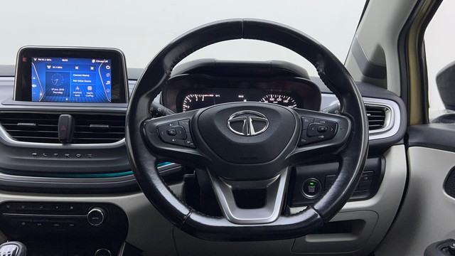 Second-hand 2021 Tata Altroz XZ Diesel for sale in Gurgaon-27