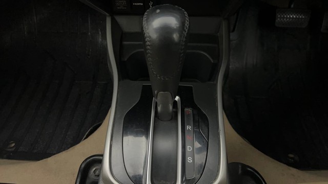 Second-hand 2017 Honda City VX CVT for sale in Chandigarh-12