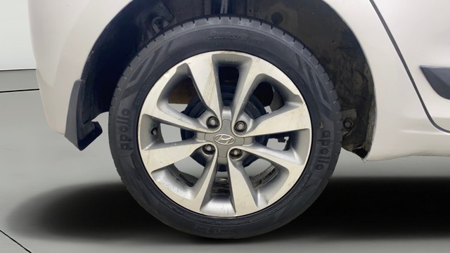 Second-hand 2014 Hyundai i20 Asta 1.2 for sale in Bangalore-25