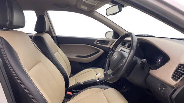 Second-hand 2014 Hyundai i20 Asta 1.2 for sale in Bangalore-15