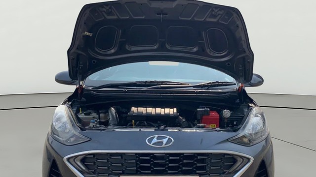 Second-hand 2021 Hyundai Aura S CNG for sale in Patna-9