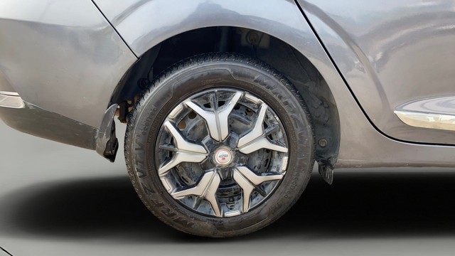 Second-hand 2021 Hyundai Aura S CNG for sale in Patna-24