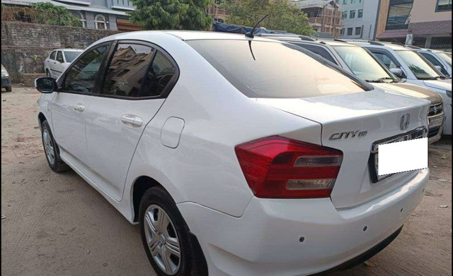 Second-hand 2013 Honda City E for sale in Patna-5