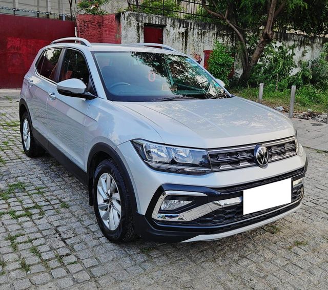 Second-hand 2023 Volkswagen Taigun 1.0 Highline AT for sale in New Delhi