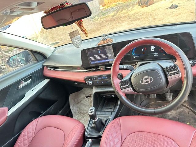 Second-hand 2024 Hyundai Verna SX for sale in Ahmedabad-5