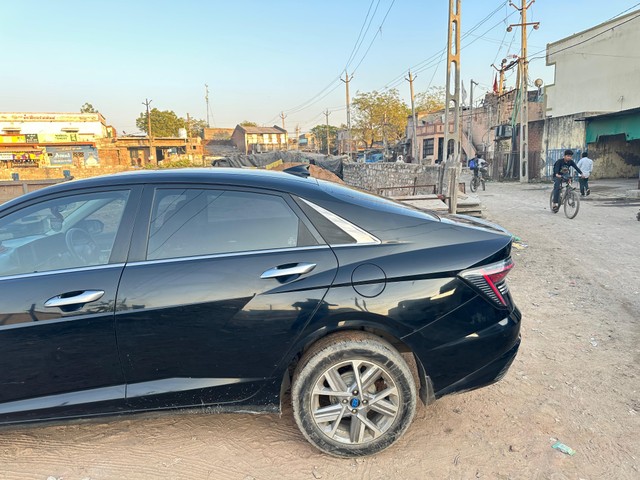Second-hand 2024 Hyundai Verna SX for sale in Ahmedabad-6