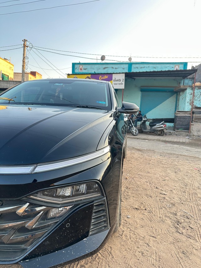 Second-hand 2024 Hyundai Verna SX for sale in Ahmedabad-7