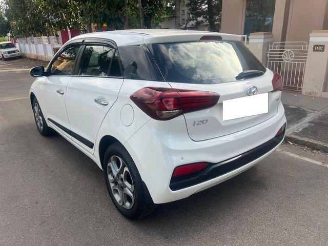 Hyundai i20 Asta Option BSIV Second-hand 2018 Hyundai i20 Asta Option BSIV for sale in Thane-6