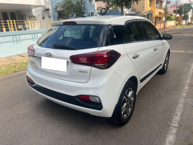 Hyundai i20 Asta Option BSIV Second-hand 2018 Hyundai i20 Asta Option BSIV for sale in Thane-5