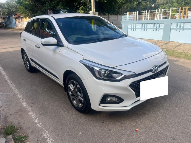 Hyundai i20 Asta Option BSIV Second-hand 2018 Hyundai i20 Asta Option BSIV for sale in Thane-0
