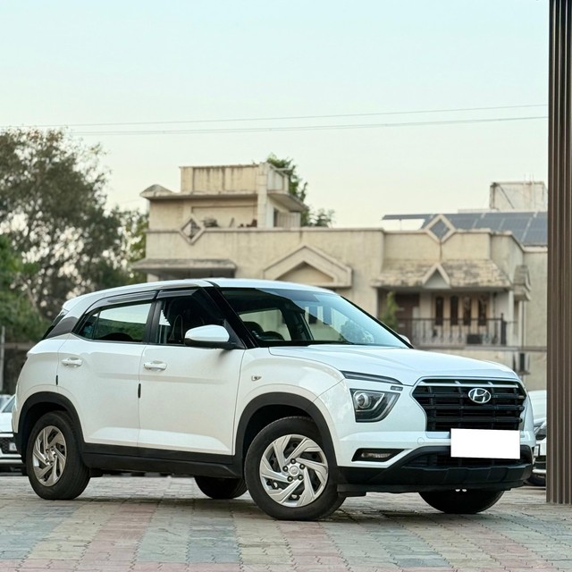 Second-hand 2022 Hyundai Creta E Diesel BSVI for sale in Surat-11
