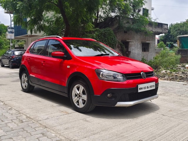 Second-hand 2013 Volkswagen CrossPolo 1.2 TDI for sale in Nagpur-10