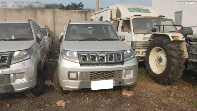 Second-hand 2019 Mahindra TUV 300 T6 Plus BSIV for sale in Patna-2
