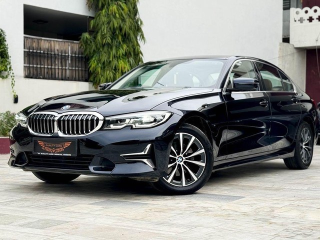 Second-hand 2022 BMW 3 Series 320d Luxury Line for sale in Jaipur-4