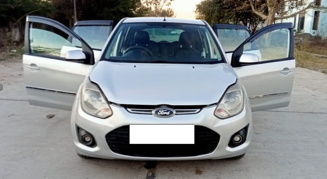 Second-hand 2013 Ford Figo Diesel ZXI for sale in Bhopal-5