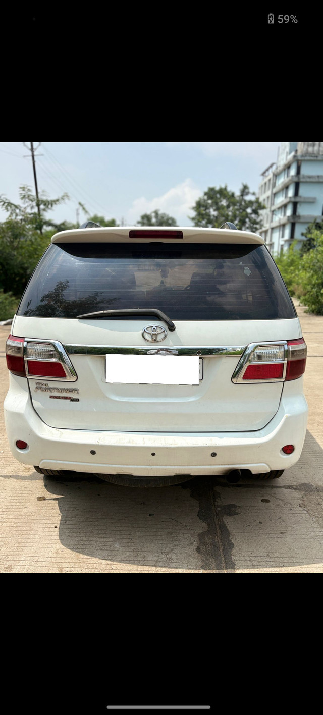 Toyota Fortuner 3.0 Diesel Second-hand 2011 Toyota Fortuner 3.0 Diesel for sale in Bhopal-2
