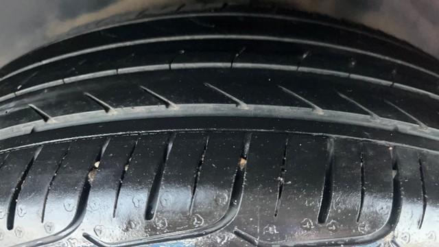 Second-hand 2018 Volkswagen Polo 1.0 MPI Highline Plus for sale in Coimbatore-31