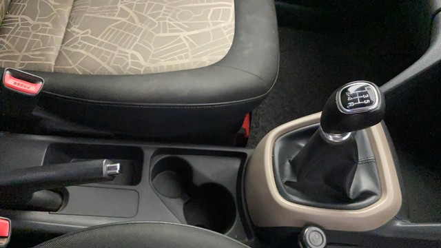 Second-hand 2016 Hyundai Grand i10 Sportz for sale in Gurgaon-13