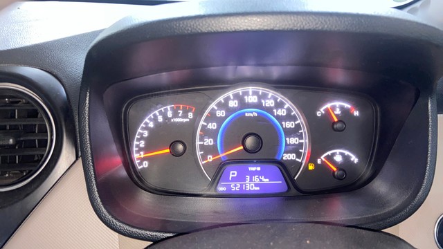 Second-hand 2016 Hyundai Grand i10 Asta Option AT for sale in Surat-11