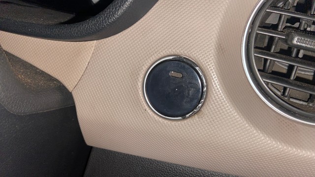 Second-hand 2016 Hyundai Grand i10 Asta Option AT for sale in Surat-23