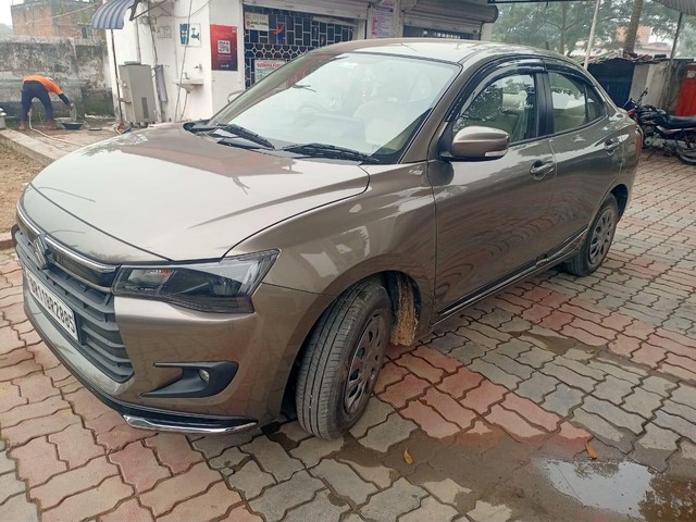 Second-hand 2025 Maruti Suzuki Dzire VXI AMT for sale in Purnia-13