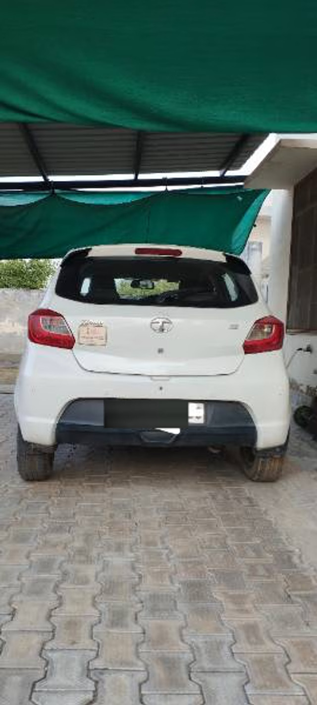 Second-hand 2017 Tata Tiago 1.05 Revotorq XZ for sale in Bhiwani-3